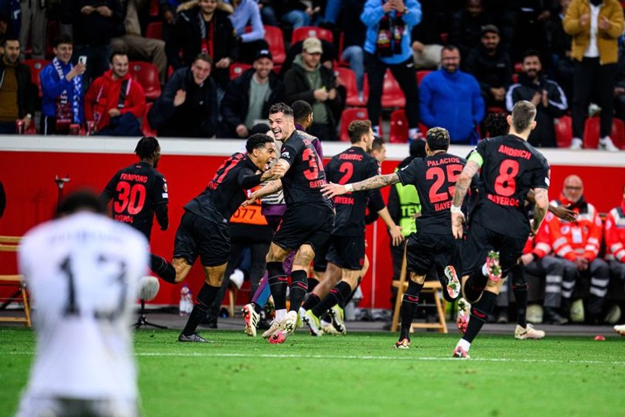 Calificare dramatică a Bayer Leverkusen în sferturile de finală ale Europa League. Meciul a fost decis în minutele de prelungiri ale reprizei a 2-a