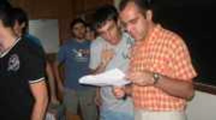 Craiova: 30 de studenţi craioveni vor studia la Şcoala de Vară