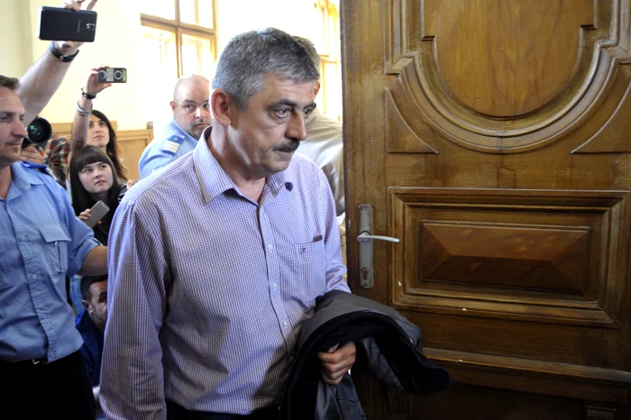 
    Horia Uioreanu a părăsit miercuri penitenciarul Gherla și trimis în arest la domiciliuFoto: Mediafax  