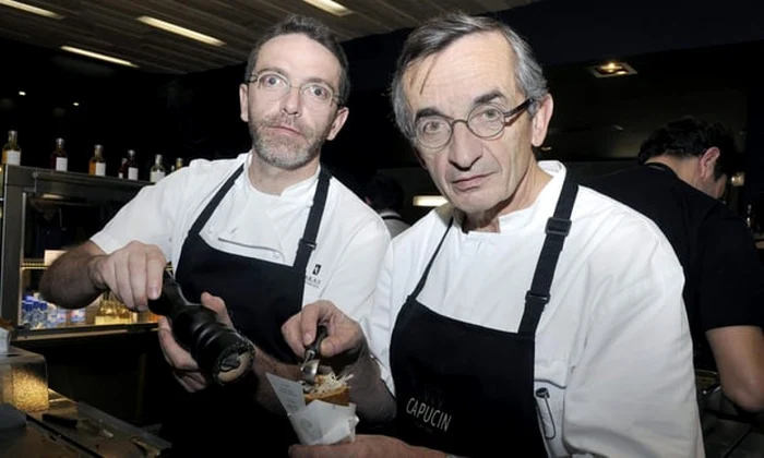 Sébastien Bras, alături de tatăl său, Michel Bras, de la care a preluat apreciatul restaurant Le suquet FOTO Getty Images