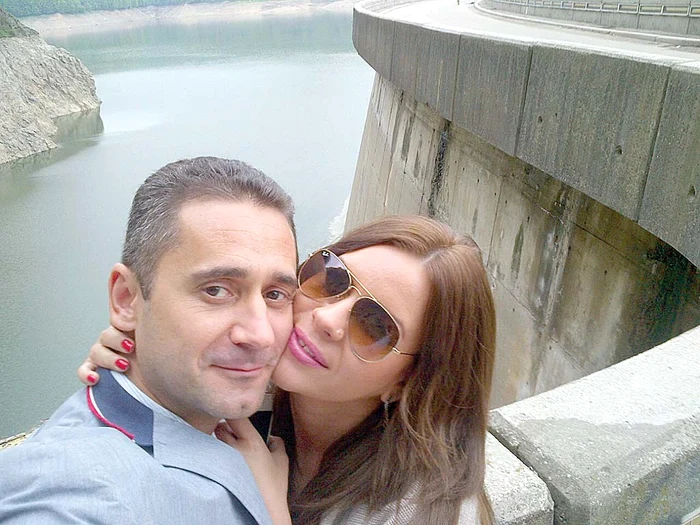 Cei doi par să fie foarte fericiți împreunăfoto: arhiva personală