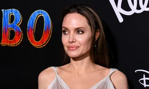 angelina jolie jpeg