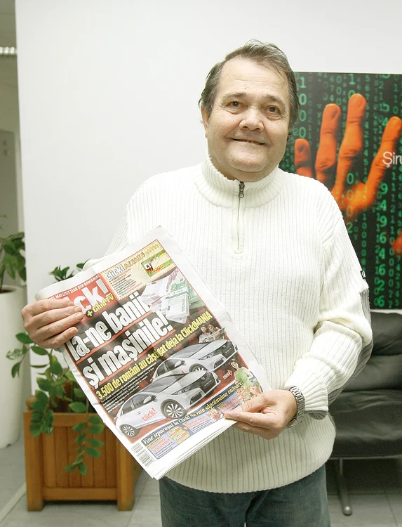 
    Liviu Bodea a pus  mâna pentru prima  dată în viaţa lui  pe un premiuFoto: Click!  