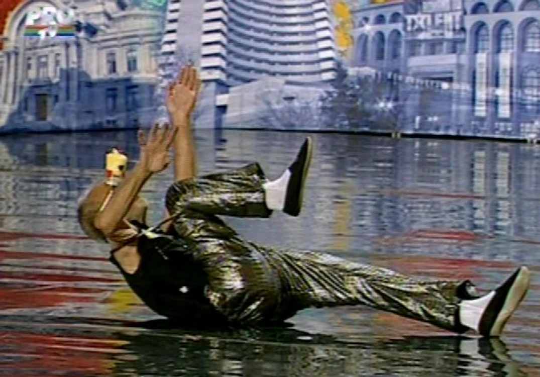 Contorsionist la 82 de ani (Foto: captură video Pro TV)