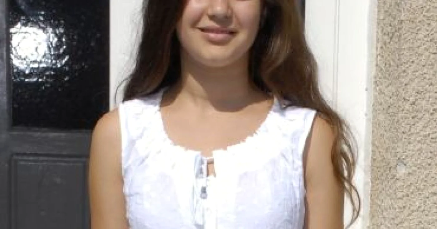 Alba Iulia: Ina Todoran a adus în judeţul Alba Trofeul Mamaia pentru cântec popular