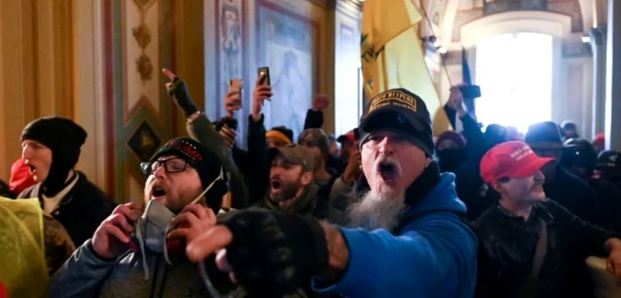 Manifestanti pro-Trump intrand in Capitoliul SUA. FOTO AFP Fr.