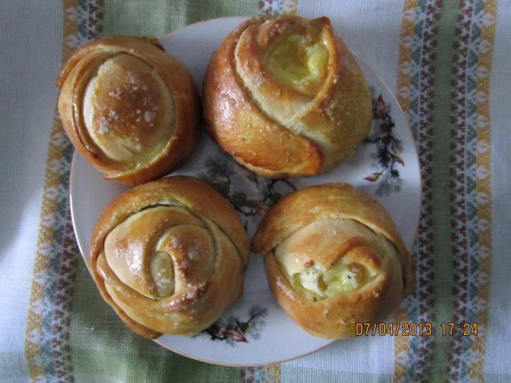 Păscuţe cu brânză