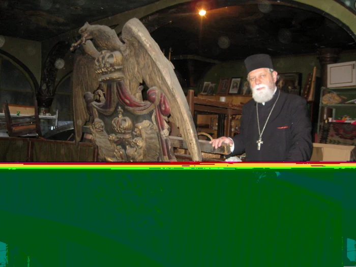 Preotul Traian Mazăre a salvat stema Romaniei, veche de peste un secol