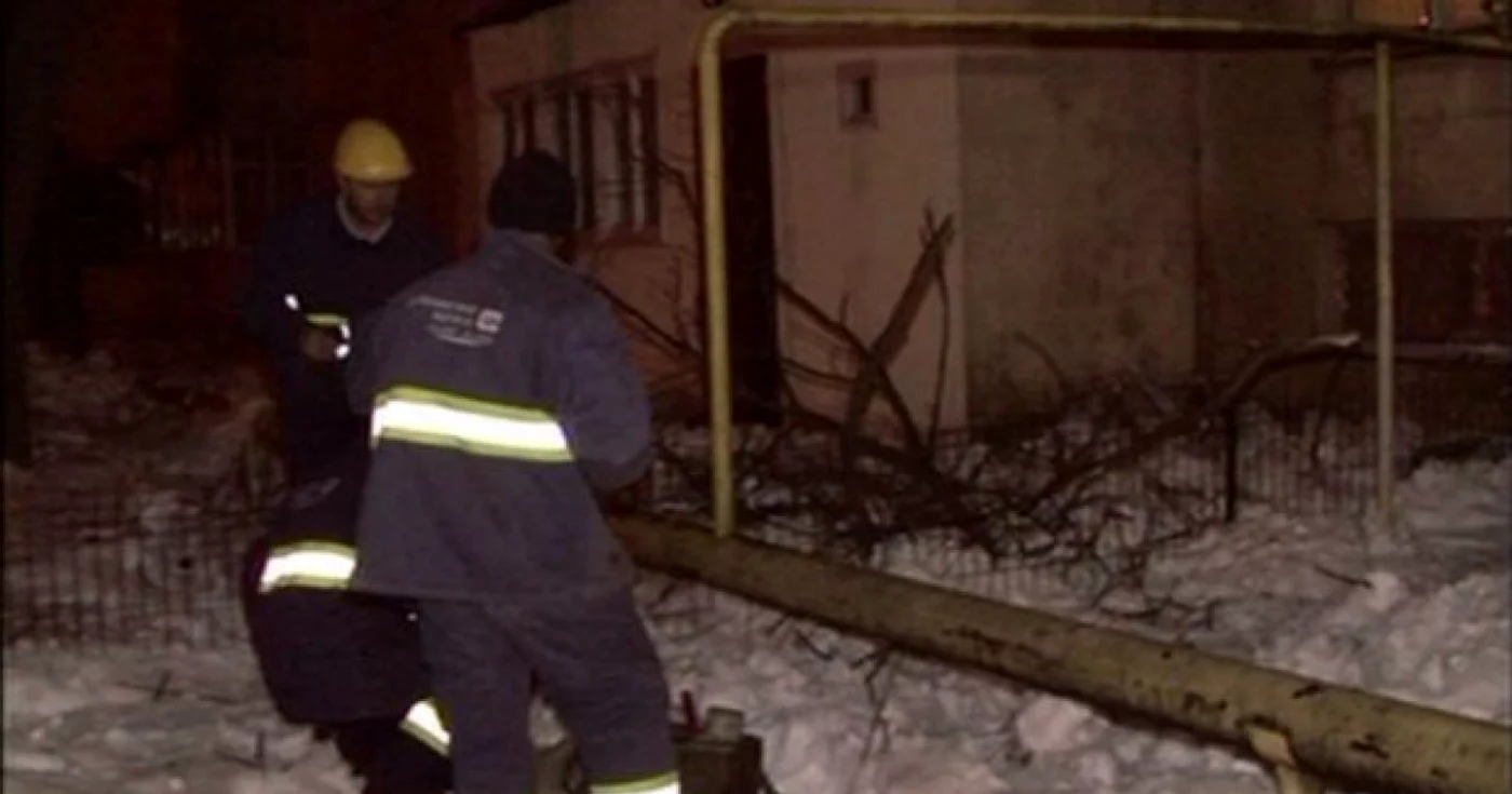 Oamenii au fost evacuaţi din cauza mirosului de gaz