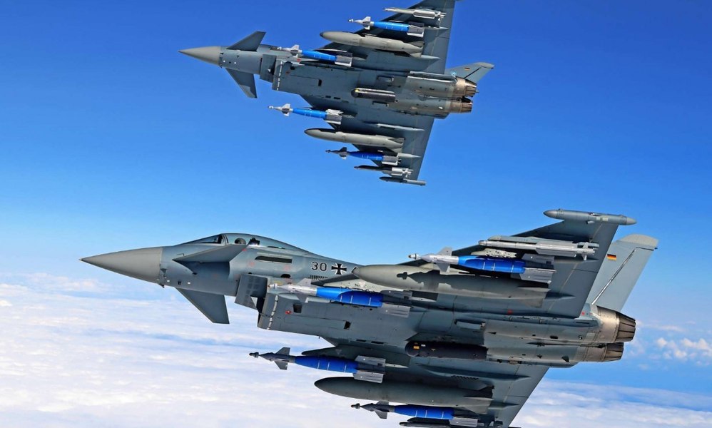 O dronă a pătruns în spațiul aerian al României. Două Eurofighter și două F-16, ridicate în misiune de urgență