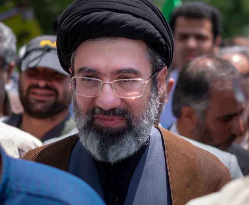 Liderul Iranului, Mojtaba Khamenei, amenință SUA