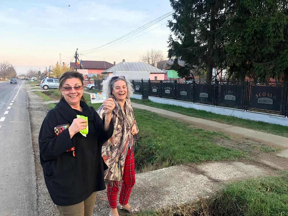 8 carmen tanase si maia morgenstern la vot 2019 1 jpg jpeg