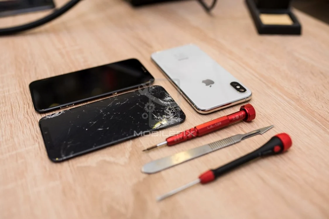 Cu iPhone-ul la service gsm - iată ce servicii sunt solicitate și în cazul modelelor de iPhone XR