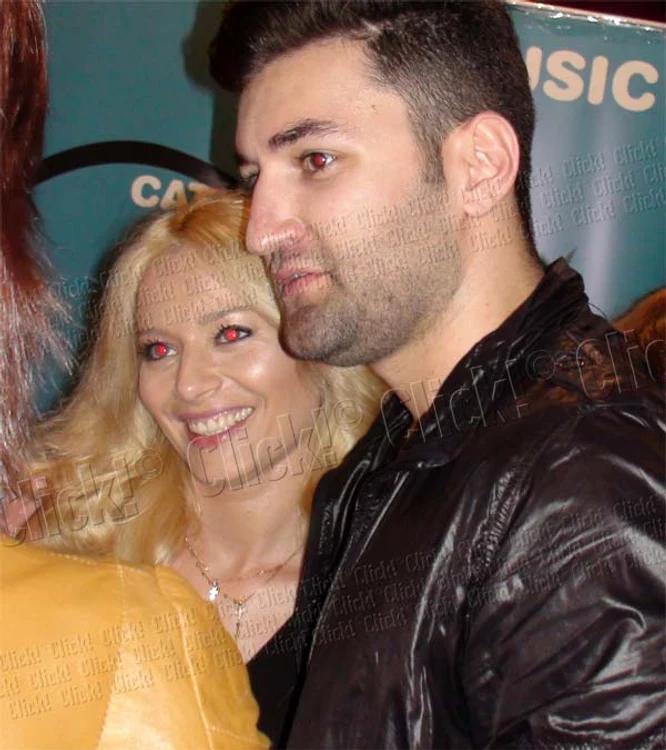 Smiley şi Laura Cosoi