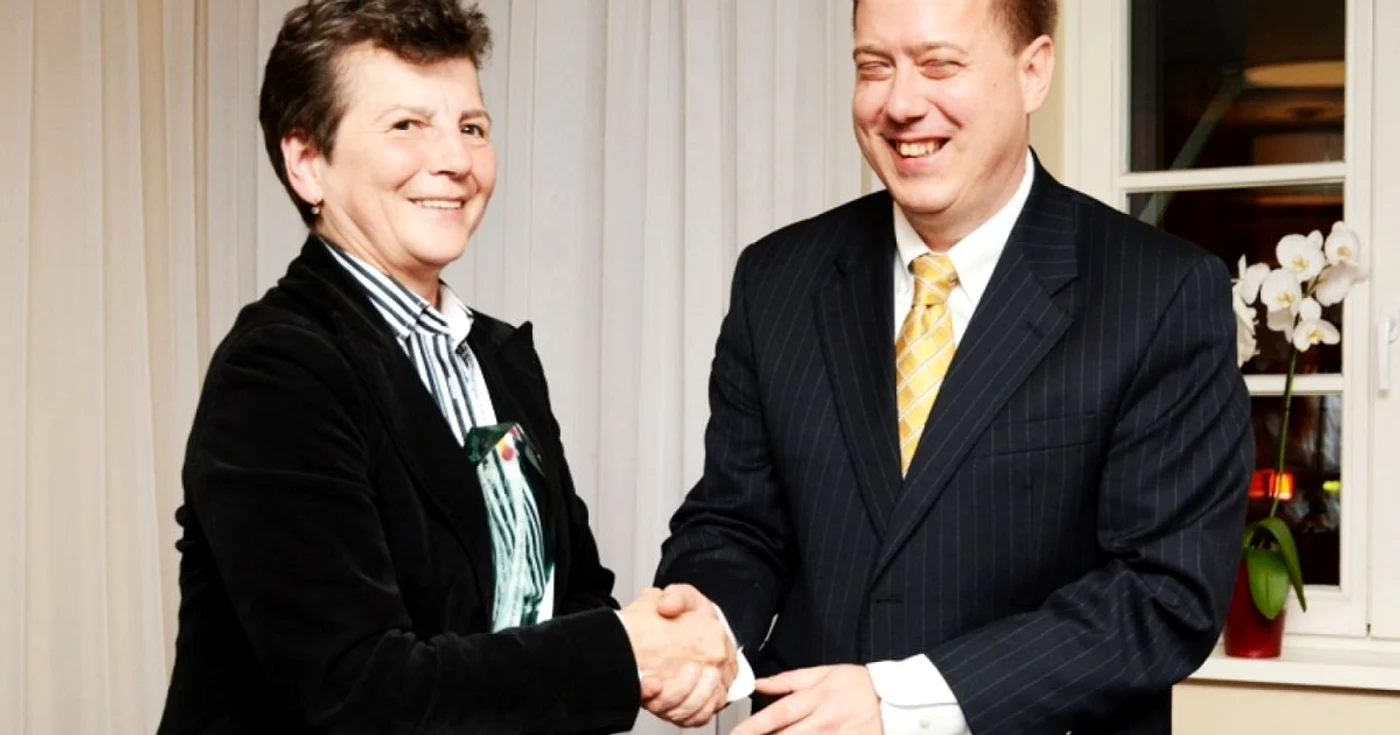 Maria Dinulescu ridică premiul Scopus Awards Timisoara 2015