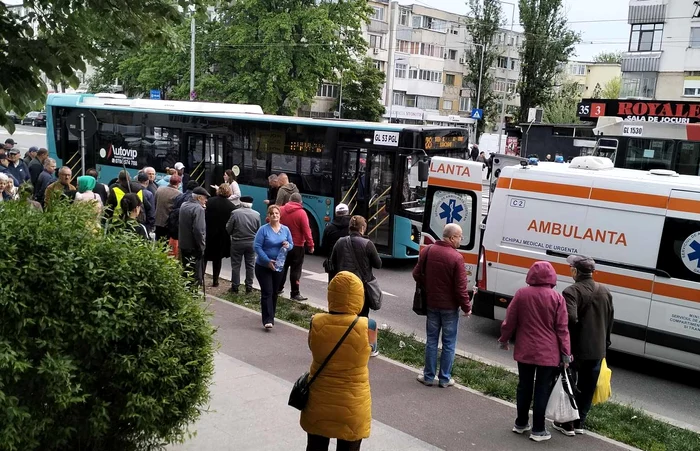 Trei femei lovite de un autobuz FOTO: FB