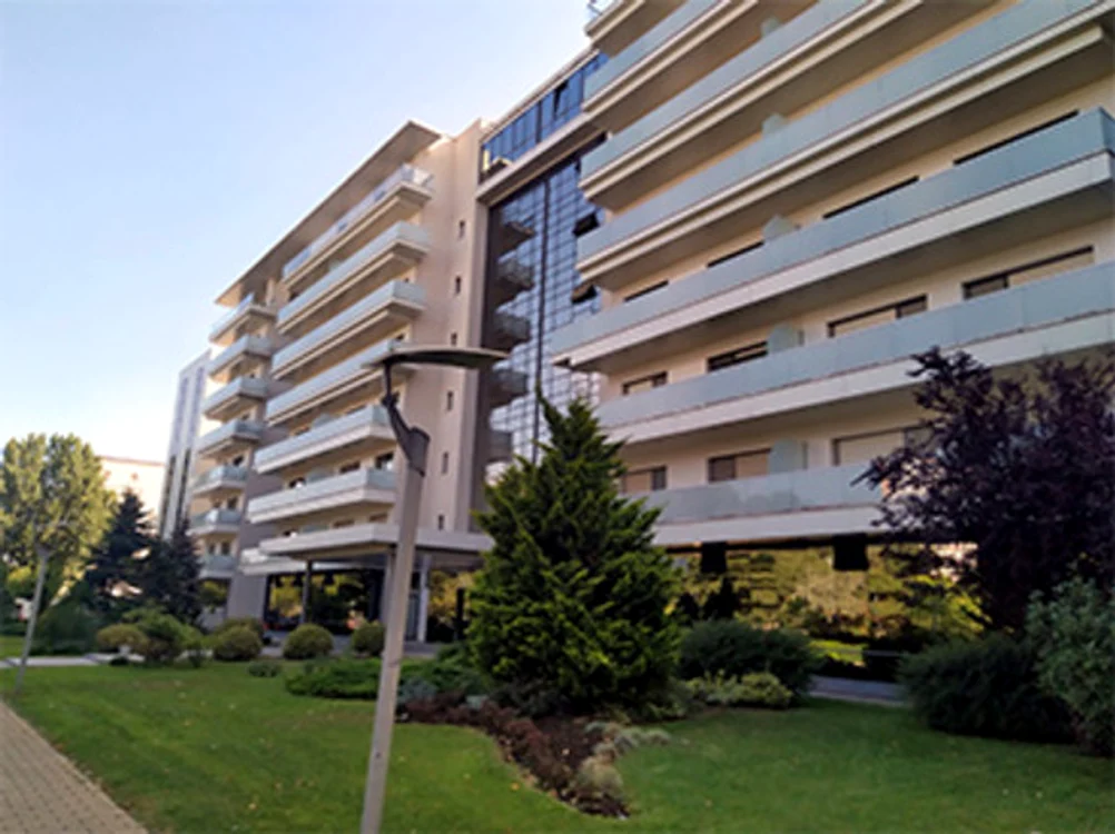 Aici deţine fostul tenisman un apartament
