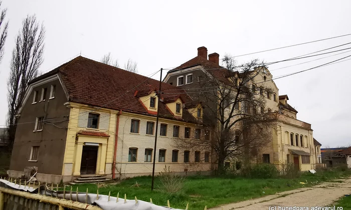 Fosta fabrica de paine din Hunedoara  Foto Daniel Guță jpg