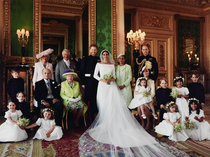 Meghan, Duchess of Sussex; Prince Harry, Duke of Sussex and family, de Alexi Lubomirski