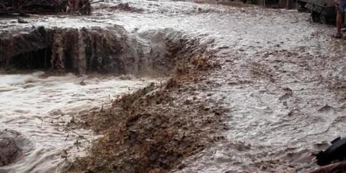 Inundaţii în Harghita Sursa Digi24