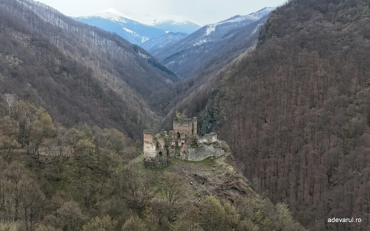 Cetatea Colț Foto Daniel Guță ADEVĂRUL (10) JPG