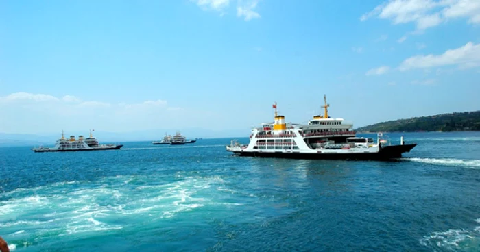 Feribotul se îndrepta spre portul Izmit, situat în Marea Marmara