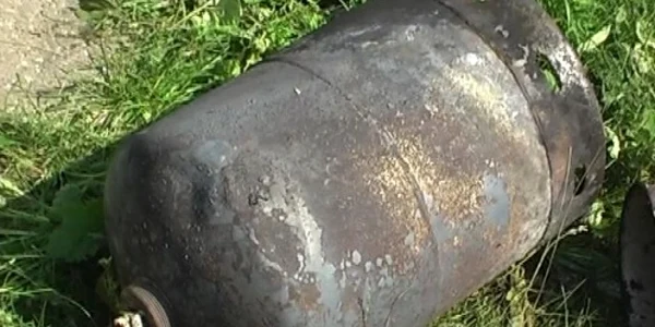 Explozia buteliei a fost provocată de o acumulare de gaz