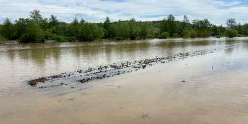 inundatii in nordul judetului hunedoara foto prefectura Hunedoara