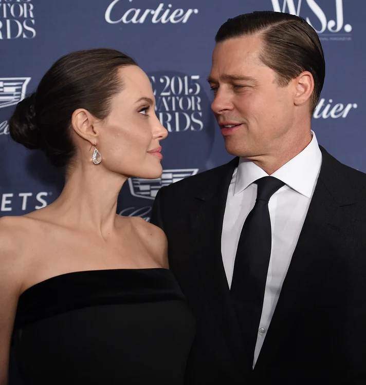 
    Brad Pitt și Robin Givensfoto: Guliver/Getty Images  