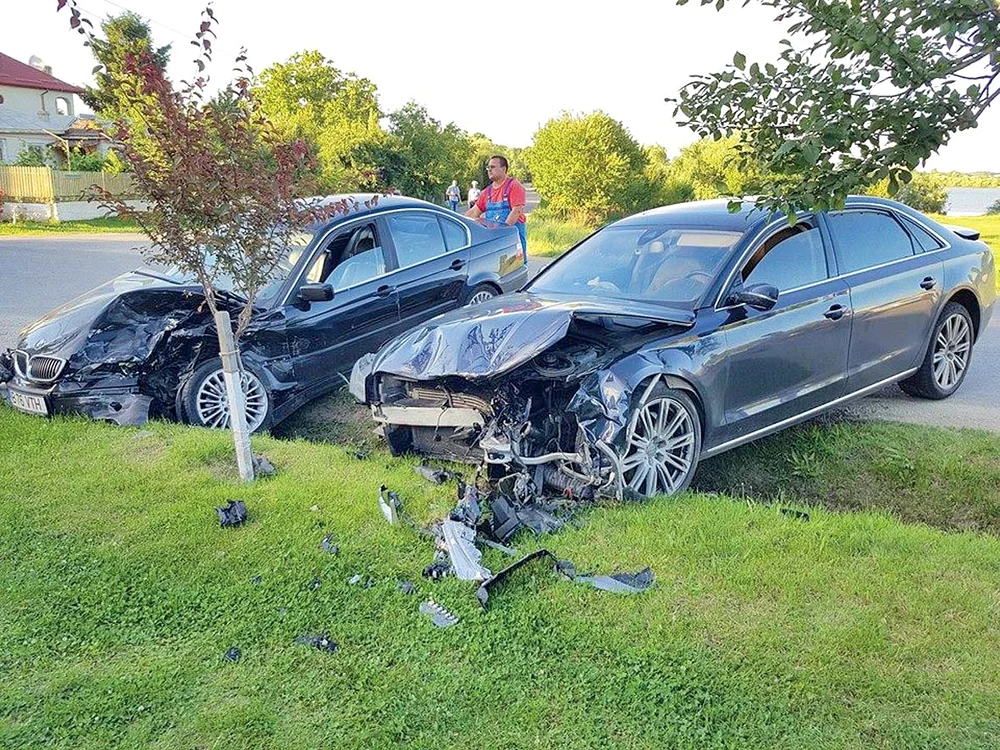 Bolidul Cristinei a fost serios avariat n accidentul de miercurea trecută