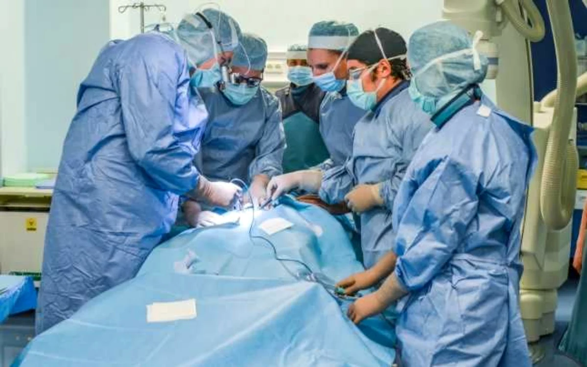 Acesta este cel de-al 17 lea transplant renal efectuat la Iaşi de la începutul acestui an. FOTO Adevărul