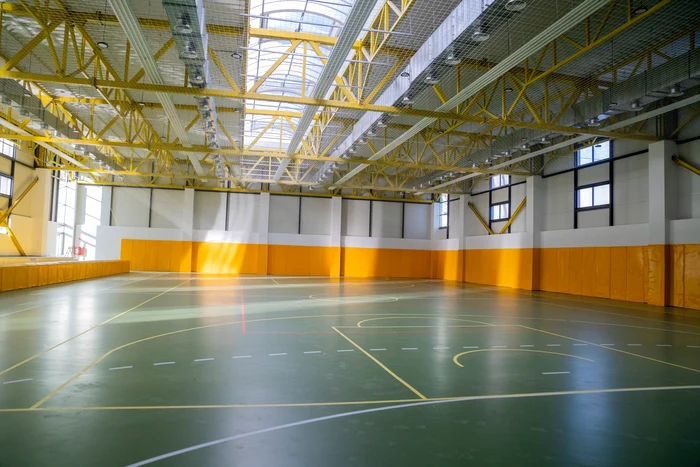 Sala de sport de la Școala Generală nr. 25 din Timișoara FOTO PMT
