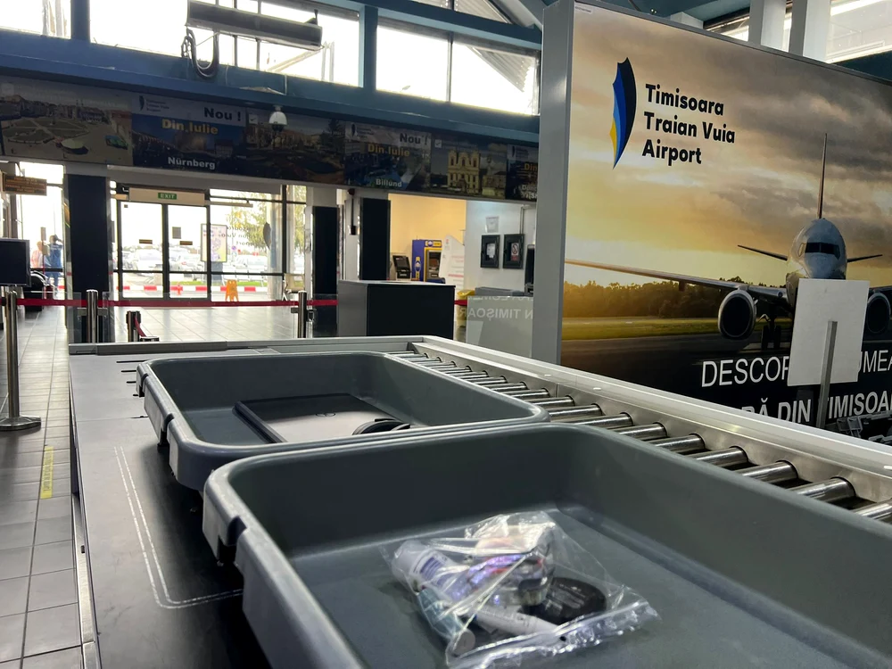 Control de securitate pe Aeroportul Timișoara FOTO AIT