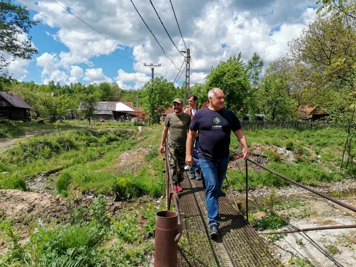 Acţiunea de voluntariat Hai la Rudăria! FOTO Ş.BOTH