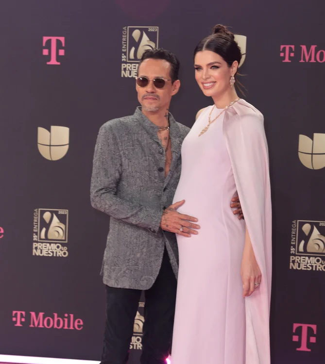Nadia Ferreira și Marc Anthony, prima apariție pe covorul roșu de la anunțul sarcinii, Profimedia (3) jpg