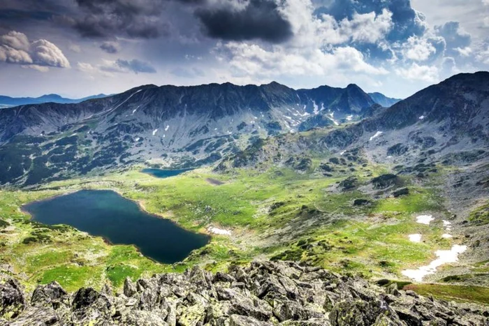 lacurile glaciare din Retezat foto marius turc si lucian ignat