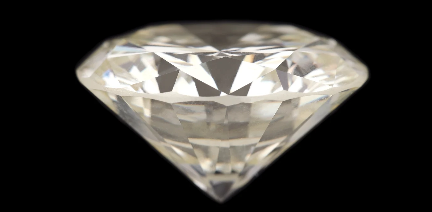 Un diamant uriaș