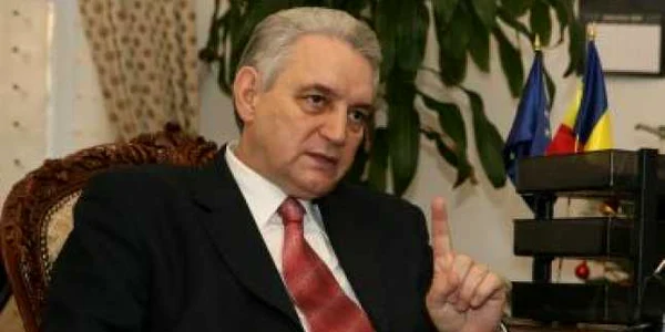 Ministerul Agriculturii se chinuie să îi destituie pe şefii APIA repuşi în funcţii de instanţă
