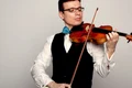 Concertul nr  1 pentru vioară şi orchestră semnat de Dumitru Capoianu,  creatorul muzicii pentru "Omulețul" lui Gopo, interpretat de ALEXANDRU TOMESCU jpeg