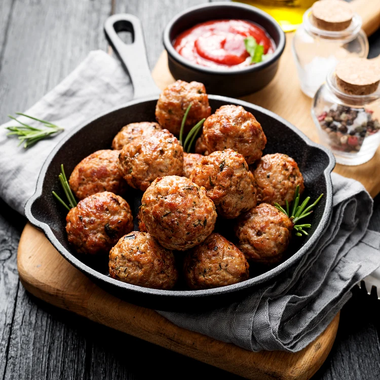 Un ingredient secret te ajută să obții cele mai pufoase chiftele FOTO Shutterstock
