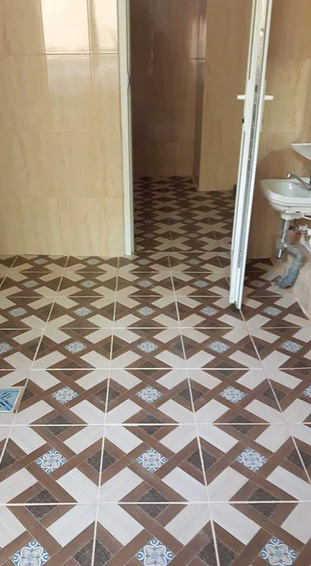 Așa arată acum toalete, după reabilitare. FOTO C.G.