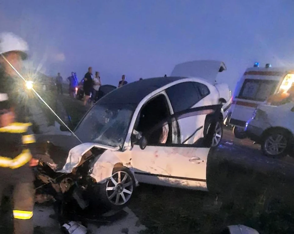 Accidentul a avut loc la granița dintre două județe FOTO DRDP 