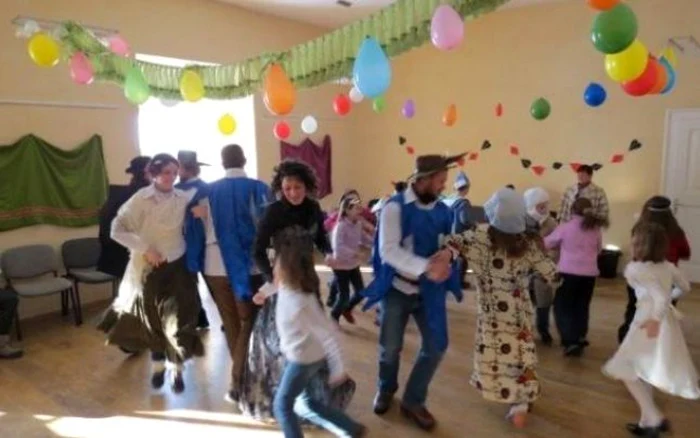 Cele mai bune costume vor fi premiate. FOTOAdevărul.