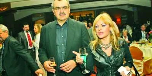 Miron şi Manuela Mitrea se pregătesc de un nou mandat în Parlament