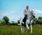 Călin Georgescu pe un cal alb Foto Călin Georgescu Youtube jpg