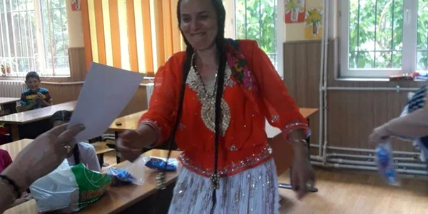romi scoala
