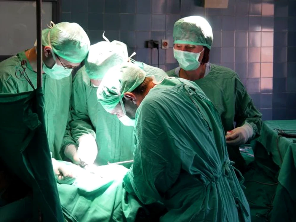 Bărbatul rănit la vânătoare a fost operat, dar peste două zile a murit. FOTO Arhivă Adevărul