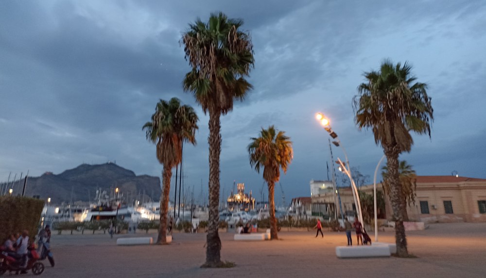 Destinații de vacanță: Palermo, orașul dintre munte și mare
