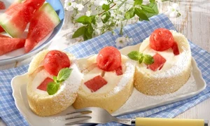 rulada cu pepene si crema de branza 580x400 jpeg