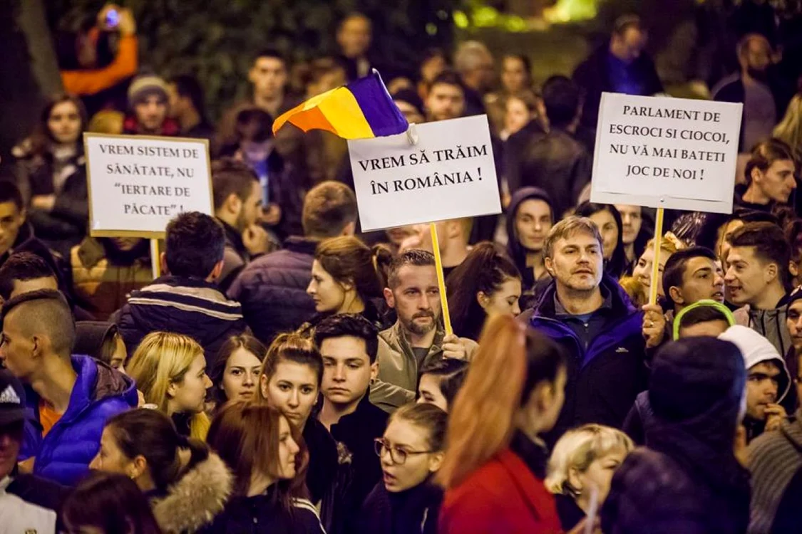 Protestele din România, pe oraşe. 3000 de gălăţeni au înfruntat frigul şi au ieşit în stradă